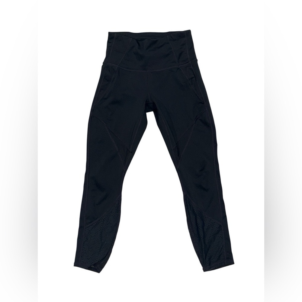27. Athleta Midnight Women’s Black Performance 3/4 Leggings Size XS - Picture 1 of 2